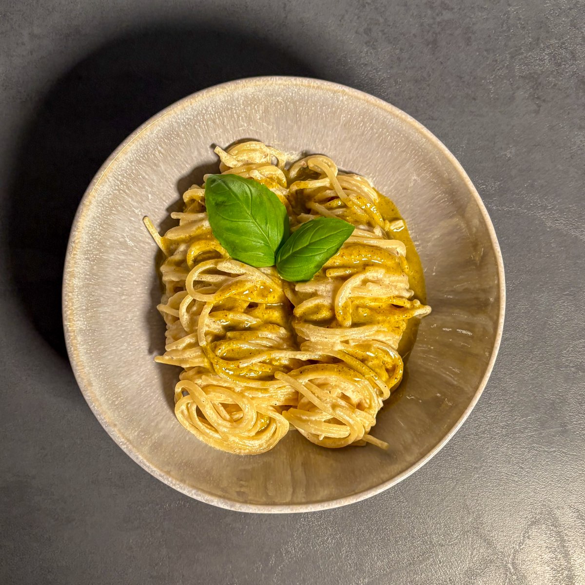 Mozzarella Pasta — Pistazienpesto